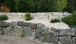 Stützmauer